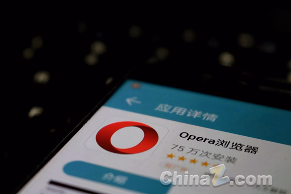 Opera 浏览器 WebAI 本地模型运行架构